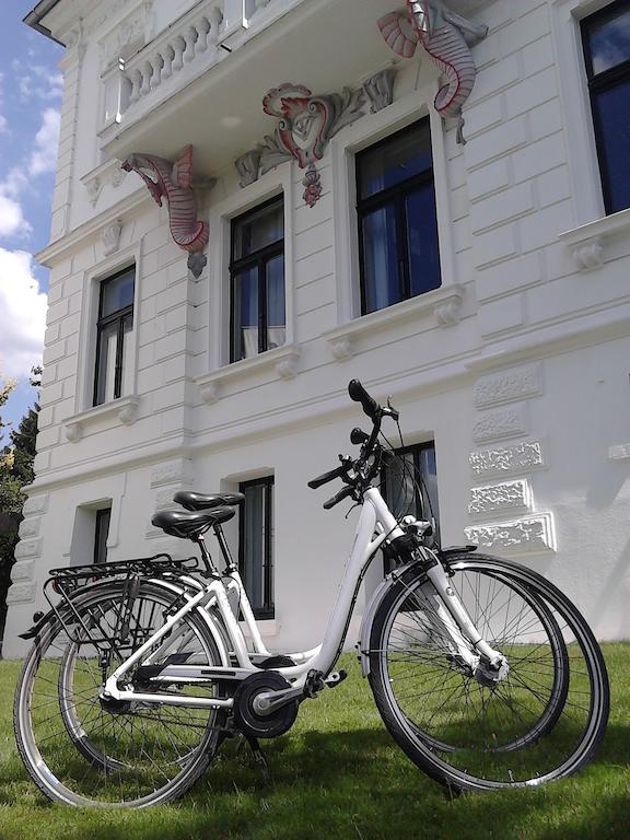 Boutique Hotel Villa Am Ruhrufer Golf & Spa Mülheim an der Ruhr Esterno foto